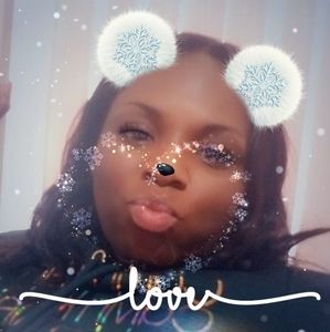 Meet your Posher, Latanya